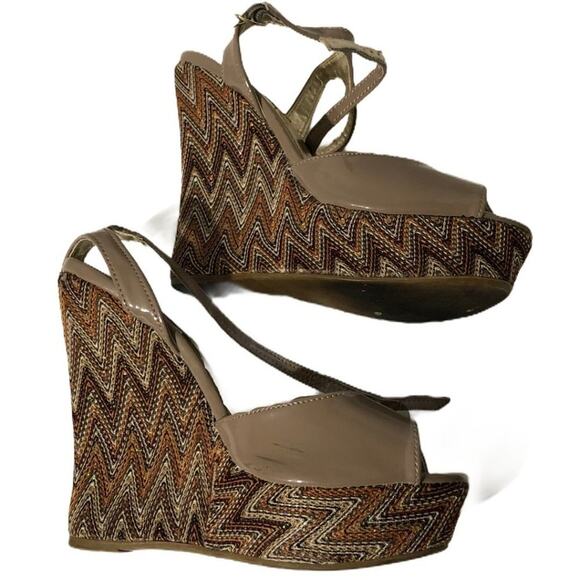 Steve Madden Chevron Peep Toe Platform Sandal Beige Brown Shoes Women's Size 8 - Picture 5 of 7